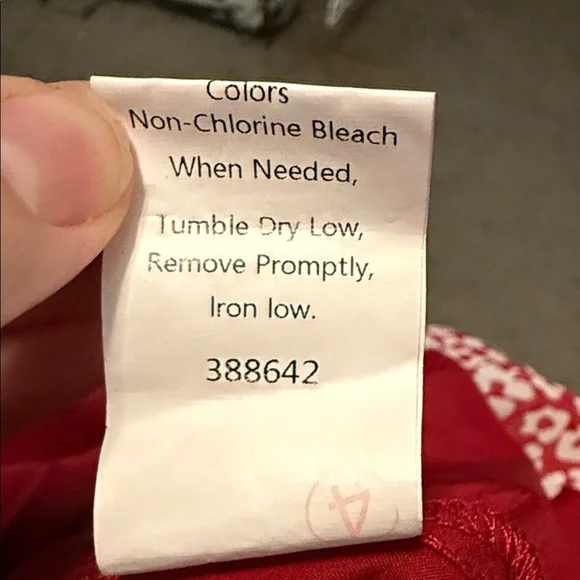 Elegant Red and White Animal Print Patterned Long Sleeve Dress by PrettyGarden - Picture 13 of 14